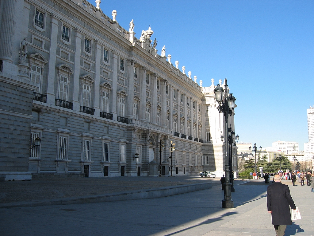 099 - Derrière le Palacio real.jpg